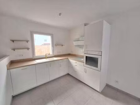 location maison colocation à rennes poterie (35000) : à louer colocation / 107m² rennes po