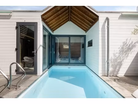 appartement te koop in sint-michiels met 2 slaapkamers