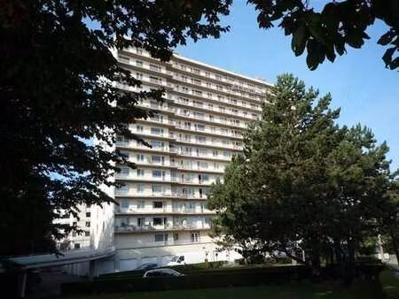 appartement situé proche de la gare et des commerces