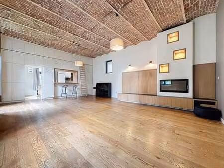 sous option - charmante maison dans un cadre verdoyant