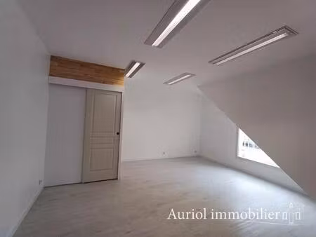 local commercial à louer