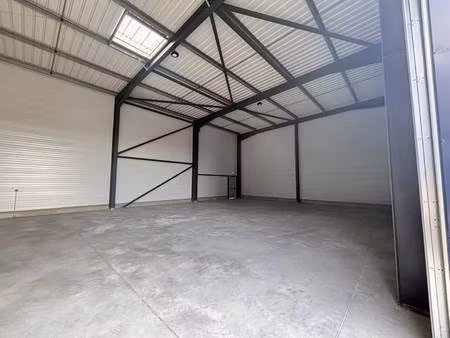 local d'activités à louer