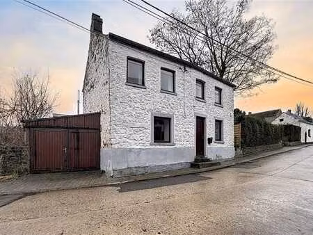 charmante maison 4f avec jardin idéalement située