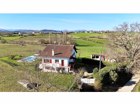 vente propriété 12 pièces 311 m² à saint-palais (64120)  580 000 €