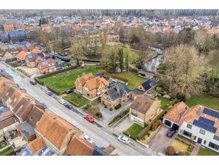 maison polyvalente avec de nombreuses options à moerkerke