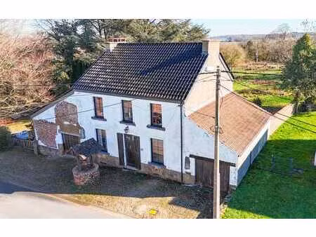 fermette a renover sur 81a 83ca