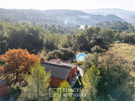 maison de caractère dépendance  piscine et vue contemplative