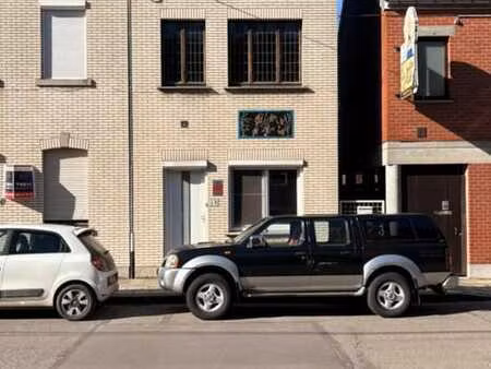 maison à rénover (bail gratuit à vie)