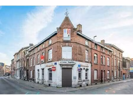 maison de commerce avec possibilité 4 chambres