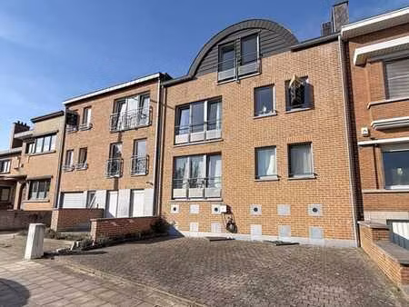 immeuble de 11 apparts à flémalle