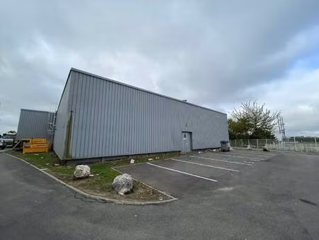 local commercial à louer