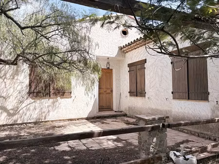 vente maison 6 pièces 200 m² à saint-raphael (83700)  650 000 €