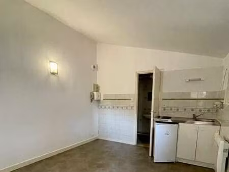 location maison à caen (14000) : à louer / 25m² caen