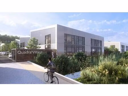 local d'activités à vendre