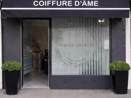 local d'activités à vendre