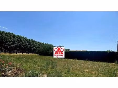 terrain constructible viabilisé à vendre