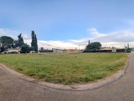 terrain constructible viabilisé à vendre