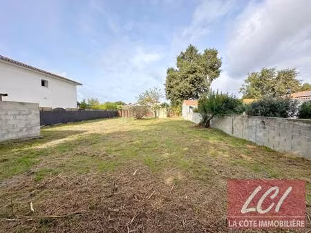 terrain constructible à vendre