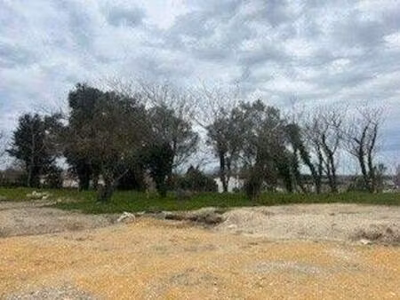 terrain constructible viabilisé à vendre