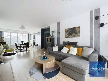 vente appartement 3 pièces à la roche-sur-yon centre ville (85000) : à vendre 3 pièces / 8