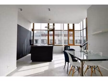 penthouse meublé de 3 ch. avec grandes terrasses