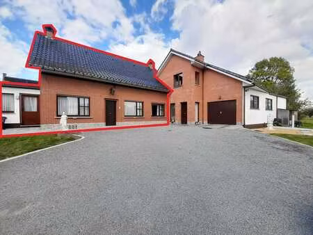 te renoveren woning nabij centrum van brakel