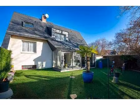 vente maison à chartres-de-bretagne (35131) : à vendre / 151m² chartres-de-bretagne