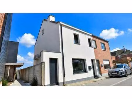 energiezuinige halfopen woning te koop in grembergen