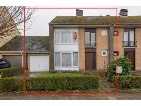 maison avec jardin et garage