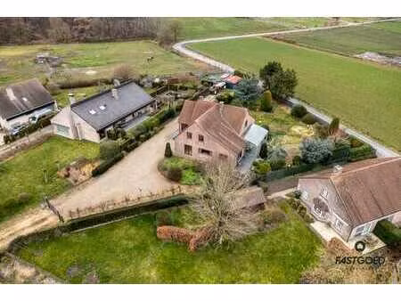 zeer ruime verzorgde villa met 4/5 slpk nabij lembeekse b...