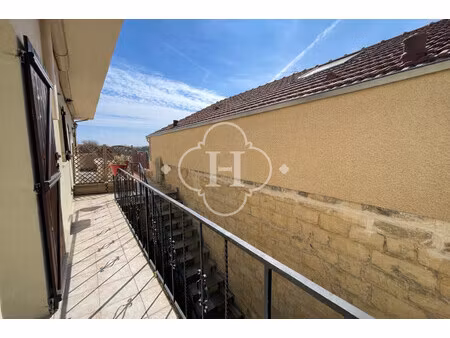 le mesnil le roi - appartement duplex 2 pièces 36 m²