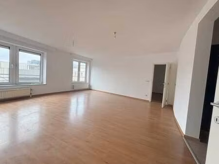 appartement 1 ch + bur