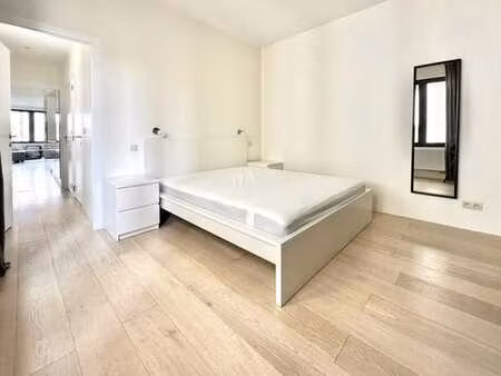 appartement 1 ch. lumineux  saint-gilles