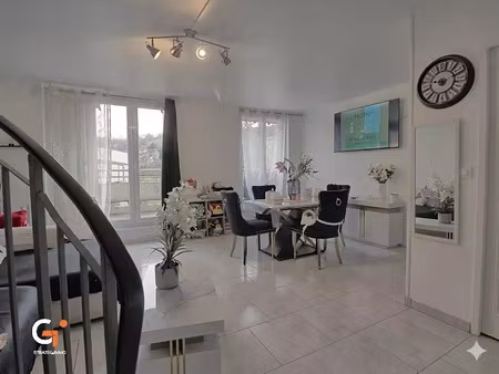 vente appartement 4 pièces 76.41 m² à arques-la-bataille (76880)  106 000 €