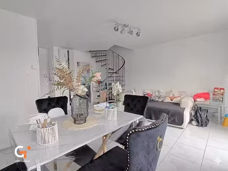 vente appartement 4 pièces 76.41 m² à arques-la-bataille (76880)  127 000 €