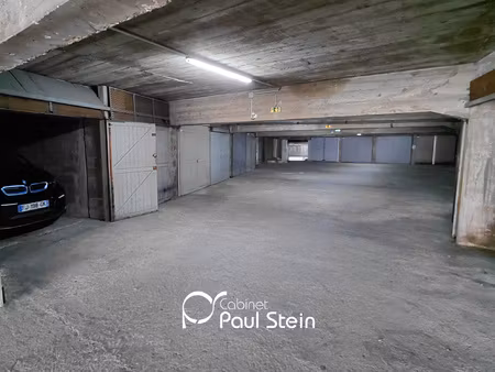 garage individuel fermé 11m2 cantini-rouet- castellane- prad