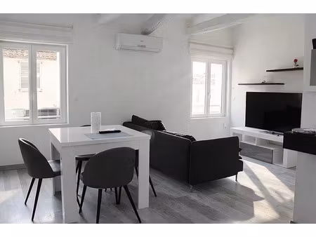 vente appartement 6 pièces 80 m² à vidauban (83550)  153 000 €