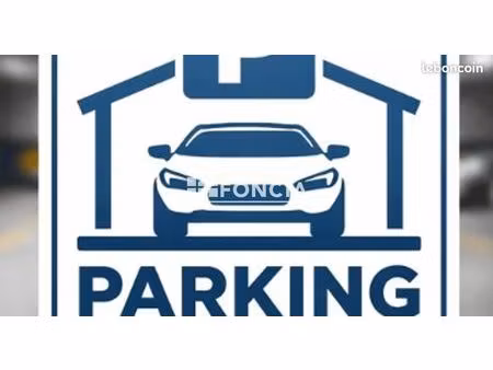 place de parking en sous-sol sécurisé à 2 min de la gare rer a