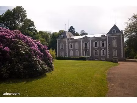 château / domaine / parc / hébergements / pavillons