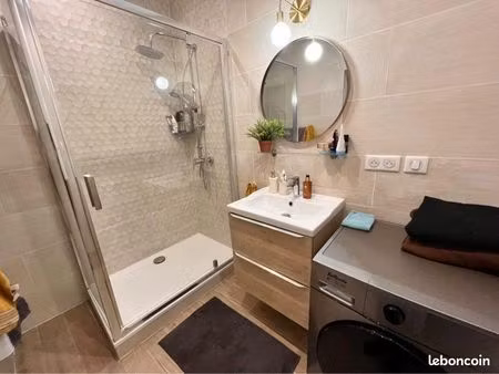 t3 meublé port toulon proche arsenal