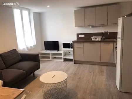 t2 meublé 32 m2 avec terrasse et jardin
