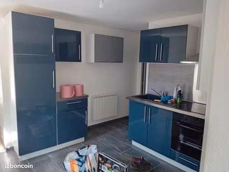 f4 à louer au rdc avec cuisine équipée et fibre optique