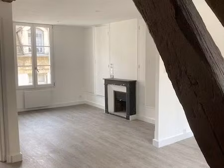 location appartement duplex entièrement rénové