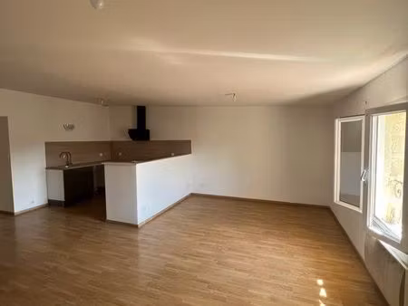 appartement à louer vic le fesq