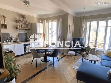 appartement 3 pièces 60 m²