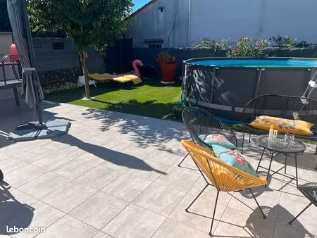 maison à louer quartier les champs