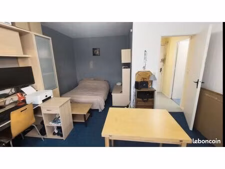 studio 26m2 proche utc