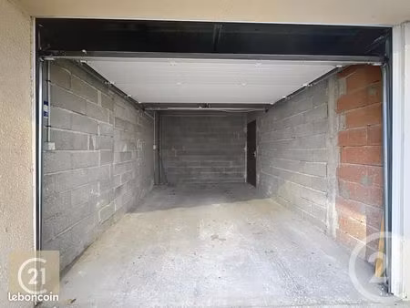 garage/box 15 m² beziers