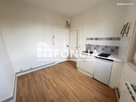 studio 1 pièce 12 m²