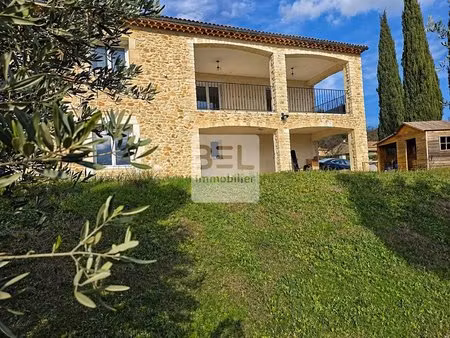 villa de charme avec double garage de 84m2 et parcelle constructible